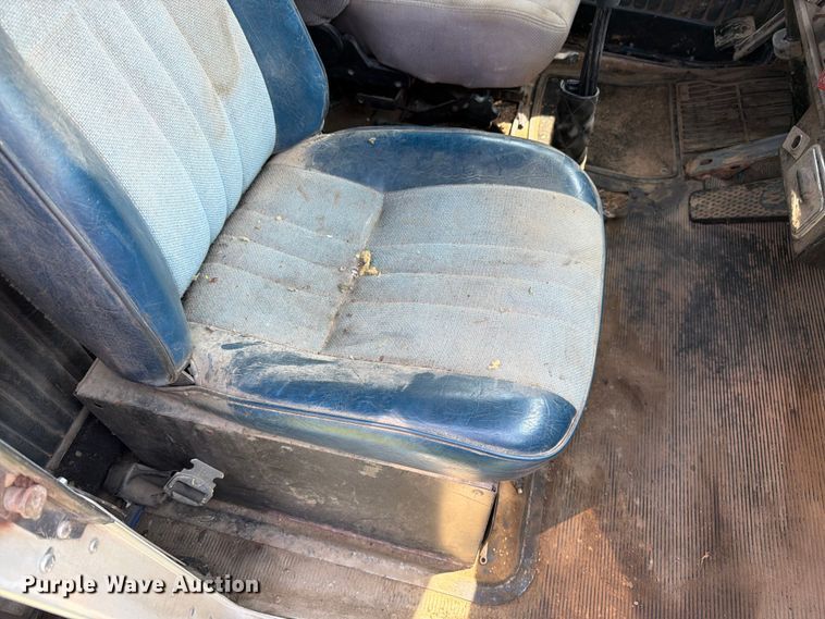 image for item FK3318 1986 Kenworth T600 
