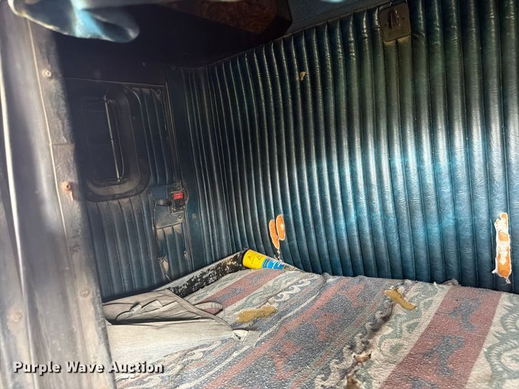 image for item FK3318 1986 Kenworth T600 
