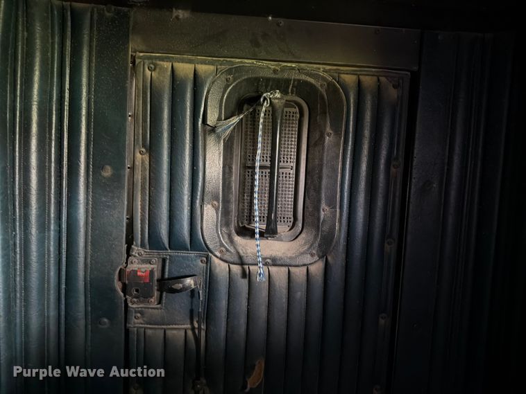 image for item FK3318 1986 Kenworth T600 