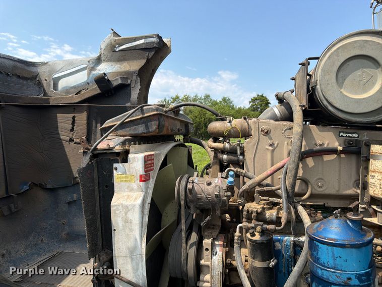 image for item FK3318 1986 Kenworth T600 