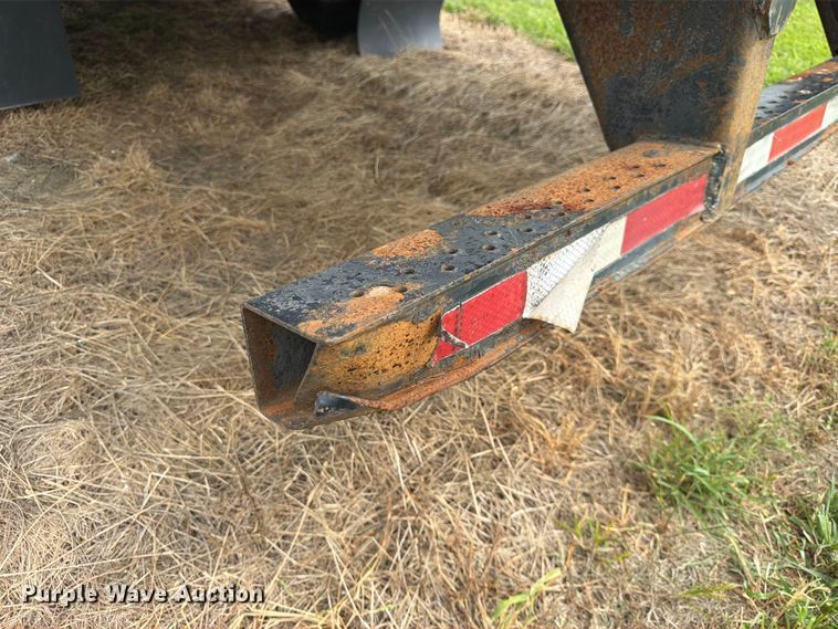 image for item FK3551 2013 Utility Trailer Manufacturer 3000R refrigerated van trailer