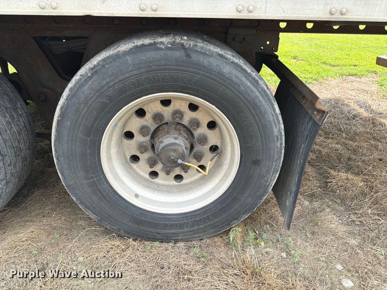 image for item FK3551 2013 Utility Trailer Manufacturer 3000R refrigerated van trailer