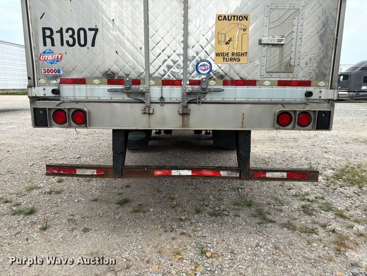 image for item FK3552 2013 Utility Trailer Manufacturer 3000R refrigerated van trailer
