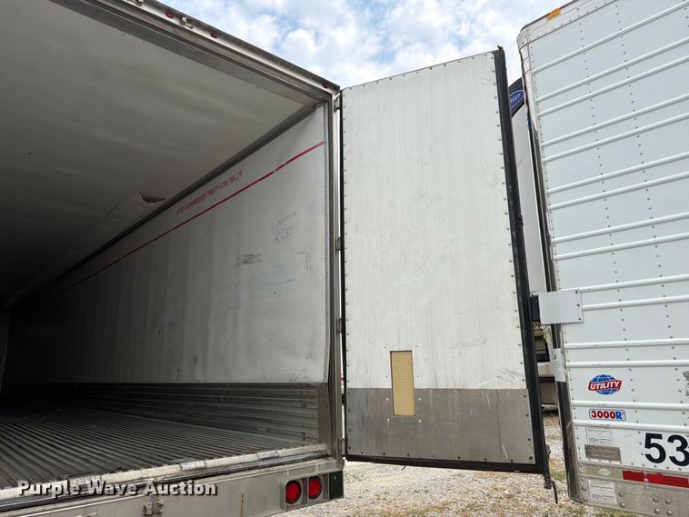 image for item FK3552 2013 Utility Trailer Manufacturer 3000R refrigerated van trailer