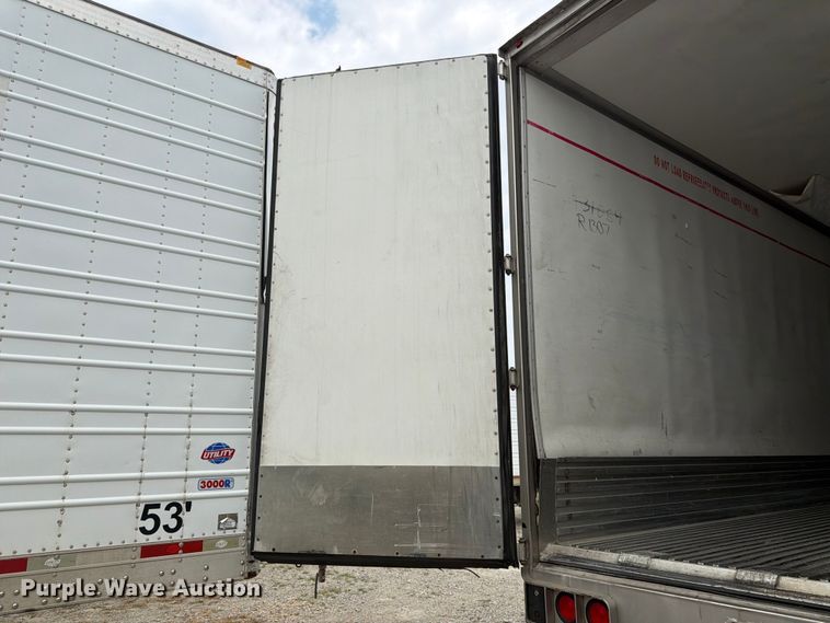 image for item FK3552 2013 Utility Trailer Manufacturer 3000R refrigerated van trailer