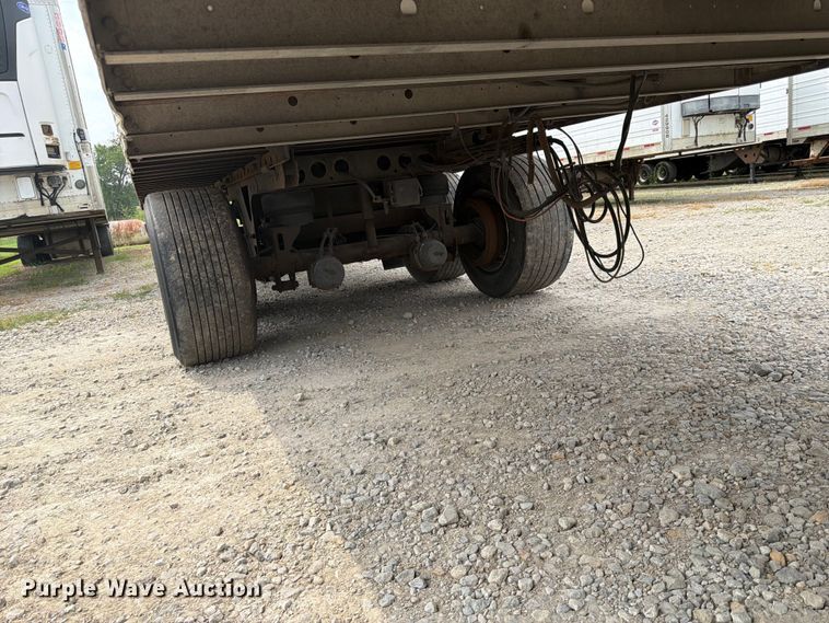 image for item FK3552 2013 Utility Trailer Manufacturer 3000R refrigerated van trailer