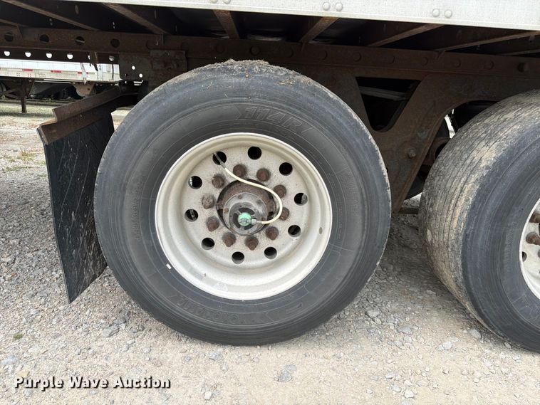 image for item FK3552 2013 Utility Trailer Manufacturer 3000R refrigerated van trailer
