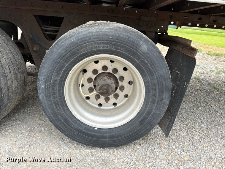 image for item FK3552 2013 Utility Trailer Manufacturer 3000R refrigerated van trailer