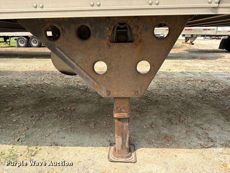 image for item FK3553 2013 Utility Trailer Manufacturer 3000R refrigerated van trailer