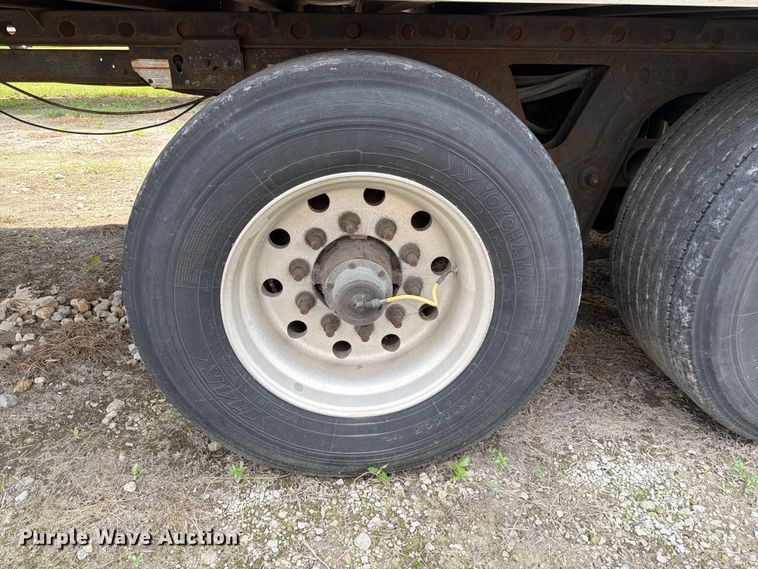 image for item FK3553 2013 Utility Trailer Manufacturer 3000R refrigerated van trailer