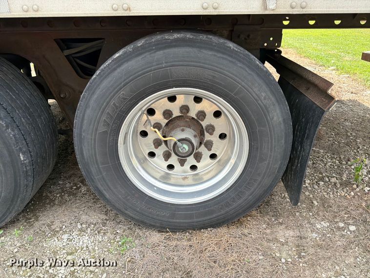 image for item FK3553 2013 Utility Trailer Manufacturer 3000R refrigerated van trailer