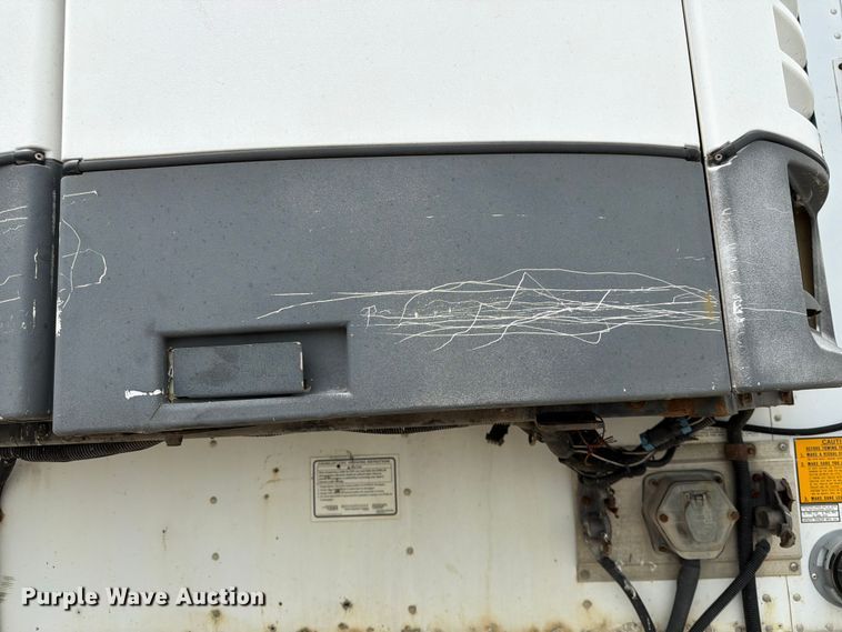 image for item FK3555 2005 Utility Trailer Manufacturer 3000R refrigerated van trailer