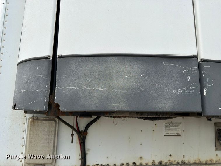 image for item FK3555 2005 Utility Trailer Manufacturer 3000R refrigerated van trailer