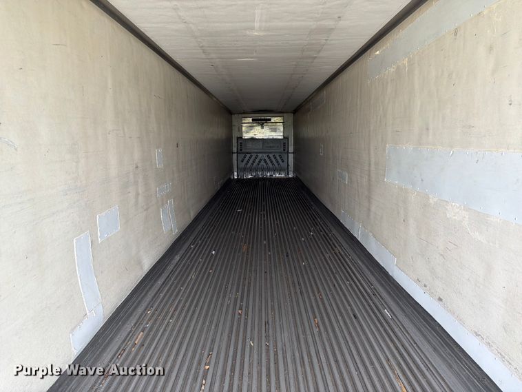 image for item FK3555 2005 Utility Trailer Manufacturer 3000R refrigerated van trailer