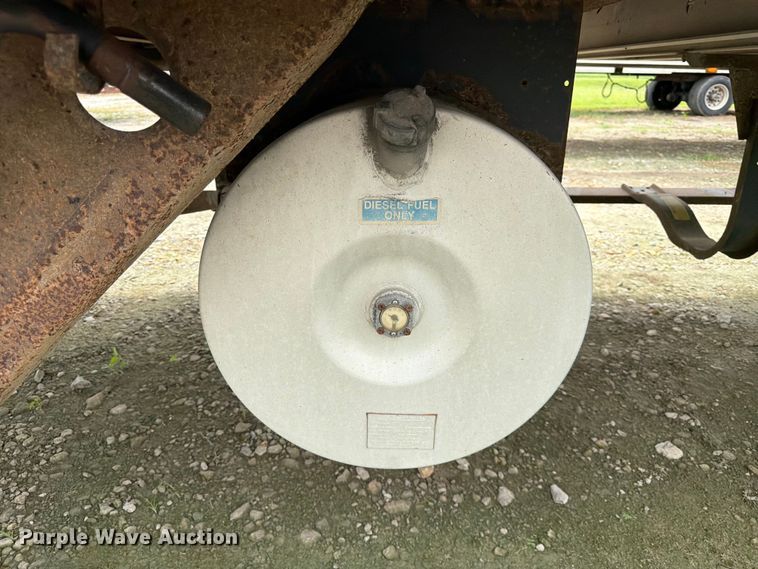 image for item FK3555 2005 Utility Trailer Manufacturer 3000R refrigerated van trailer