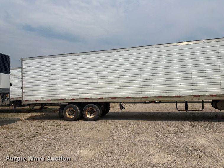 image for item FK3556 2005 Utility Trailer Manufacturer 3000R refrigerated van trailer