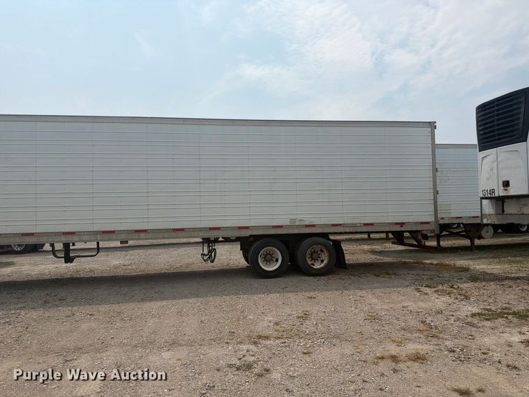 image for item FK3556 2005 Utility Trailer Manufacturer 3000R refrigerated van trailer