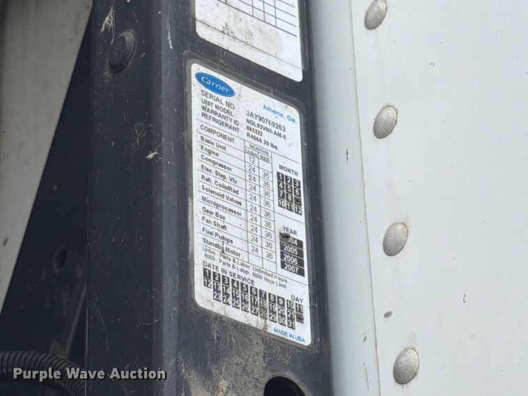 image for item FK3556 2005 Utility Trailer Manufacturer 3000R refrigerated van trailer