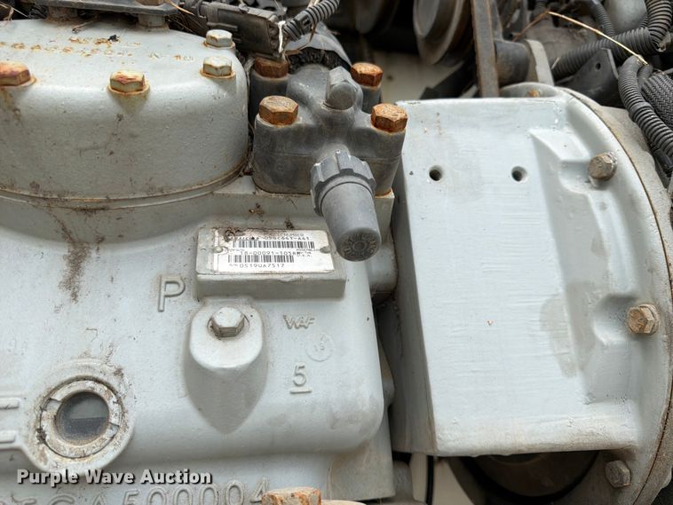 image for item FK3556 2005 Utility Trailer Manufacturer 3000R refrigerated van trailer