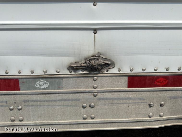 image for item FK3557 2013 Utility Trailer Manufacturer 3000R refrigerated van trailer