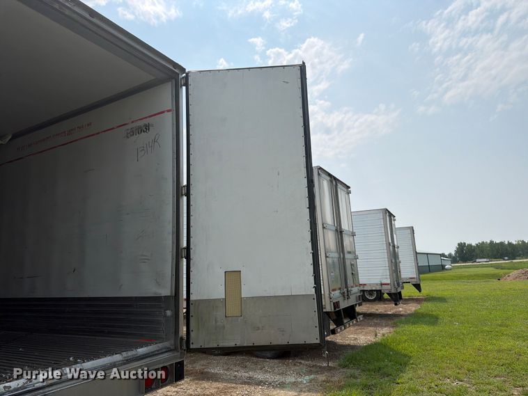 image for item FK3557 2013 Utility Trailer Manufacturer 3000R refrigerated van trailer