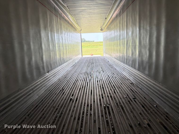 image for item FK3557 2013 Utility Trailer Manufacturer 3000R refrigerated van trailer