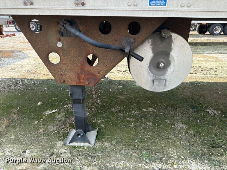 image for item FK3557 2013 Utility Trailer Manufacturer 3000R refrigerated van trailer