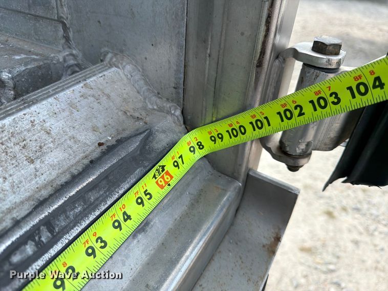 image for item FK3558 2013 Utility Trailer Manufacturer 3000R refrigerated van trailer