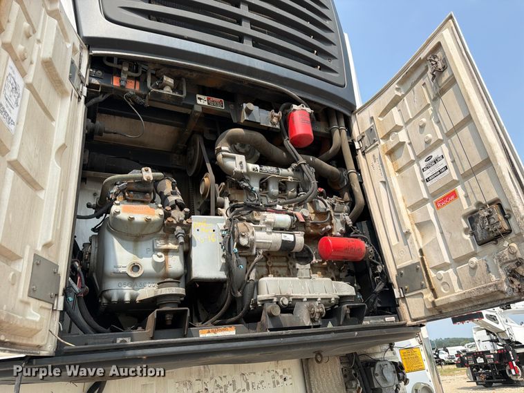 image for item FK3558 2013 Utility Trailer Manufacturer 3000R refrigerated van trailer