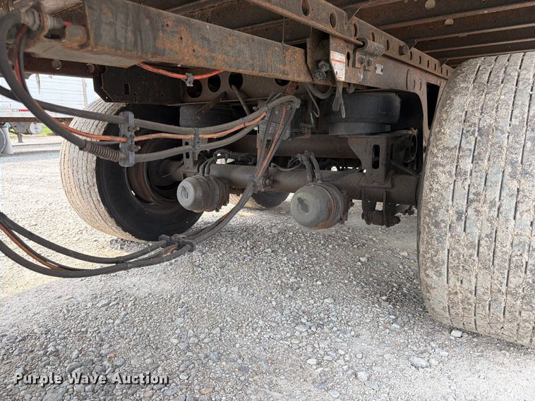 image for item FK3558 2013 Utility Trailer Manufacturer 3000R refrigerated van trailer