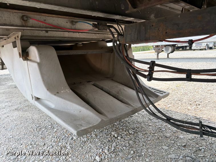 image for item FK3558 2013 Utility Trailer Manufacturer 3000R refrigerated van trailer