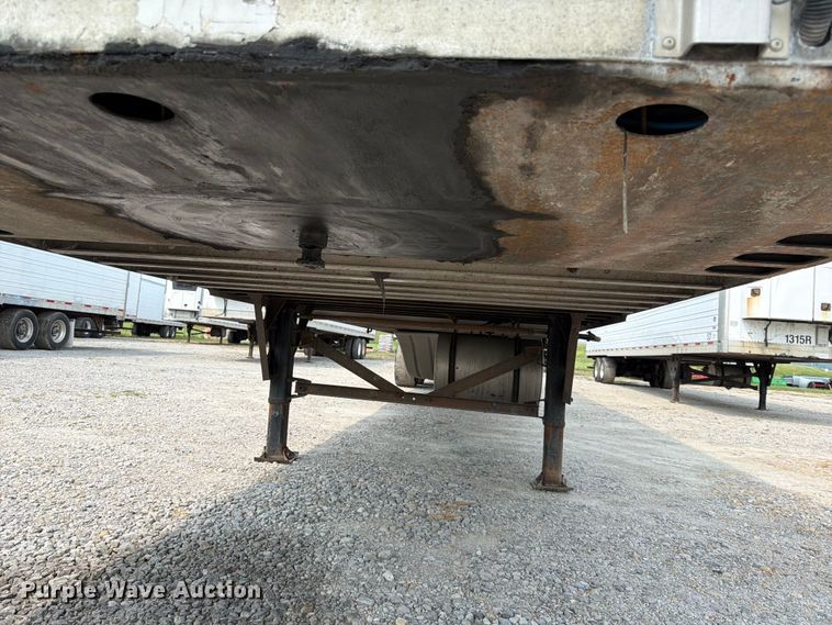 image for item FK3558 2013 Utility Trailer Manufacturer 3000R refrigerated van trailer