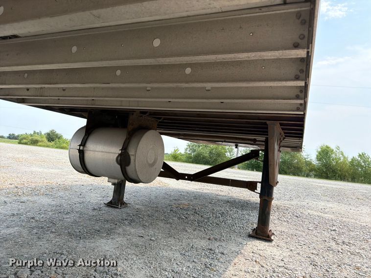 image for item FK3558 2013 Utility Trailer Manufacturer 3000R refrigerated van trailer