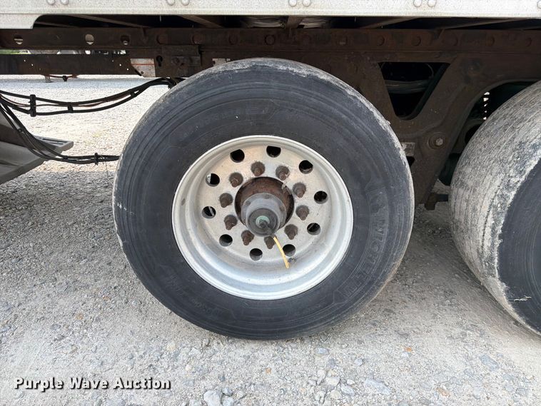 image for item FK3558 2013 Utility Trailer Manufacturer 3000R refrigerated van trailer