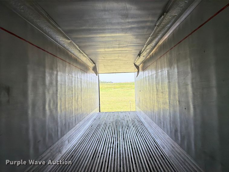 image for item FK3559 2013 Utility Trailer Manufacturer 3000R refrigerated van trailer