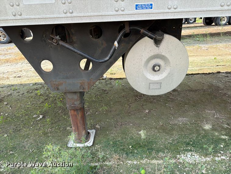 image for item FK3559 2013 Utility Trailer Manufacturer 3000R refrigerated van trailer