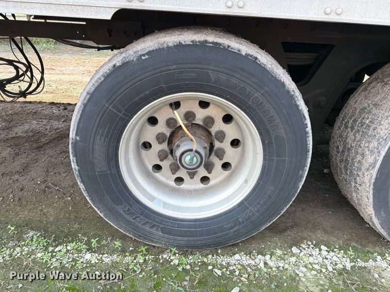 image for item FK3559 2013 Utility Trailer Manufacturer 3000R refrigerated van trailer