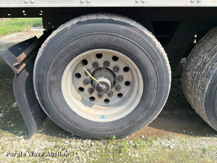 image for item FK3559 2013 Utility Trailer Manufacturer 3000R refrigerated van trailer