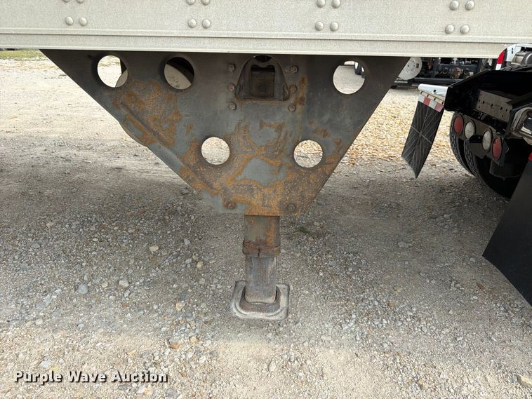 image for item FK3561 2013 Utility Trailer Manufacturer 3000R refrigerated van trailer