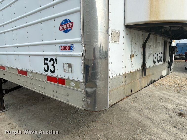 image for item FK3562 2013 Utility Trailer Manufacturer 3000R refrigerated van trailer