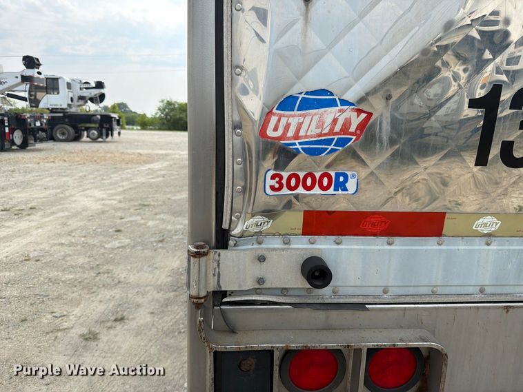 image for item FK3562 2013 Utility Trailer Manufacturer 3000R refrigerated van trailer