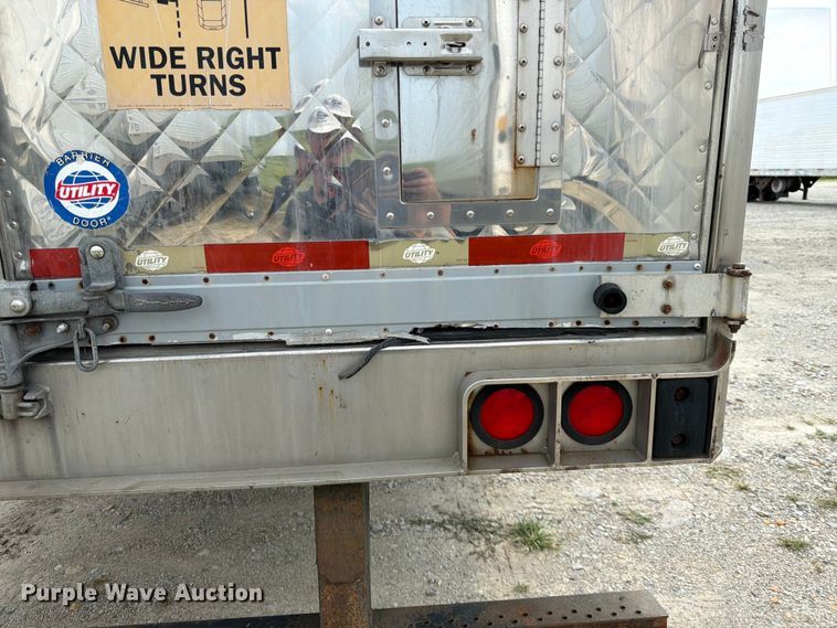 image for item FK3562 2013 Utility Trailer Manufacturer 3000R refrigerated van trailer