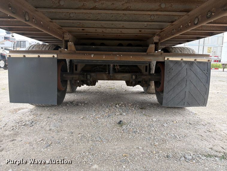 image for item FK3562 2013 Utility Trailer Manufacturer 3000R refrigerated van trailer