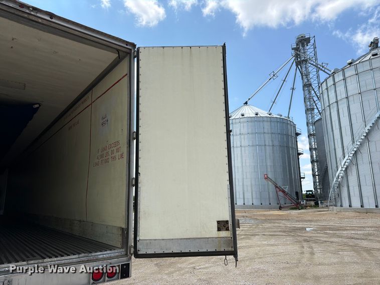 image for item FK3564 2009 Utility Trailer Manufacturer 3000R refrigerated van trailer