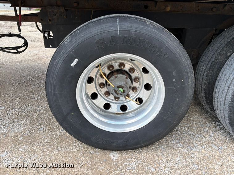 image for item FK3564 2009 Utility Trailer Manufacturer 3000R refrigerated van trailer