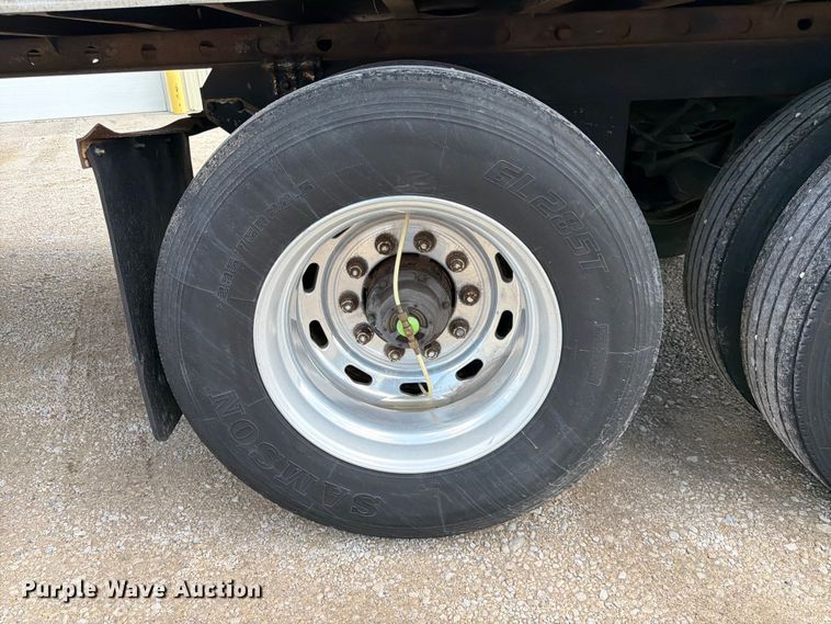 image for item FK3564 2009 Utility Trailer Manufacturer 3000R refrigerated van trailer