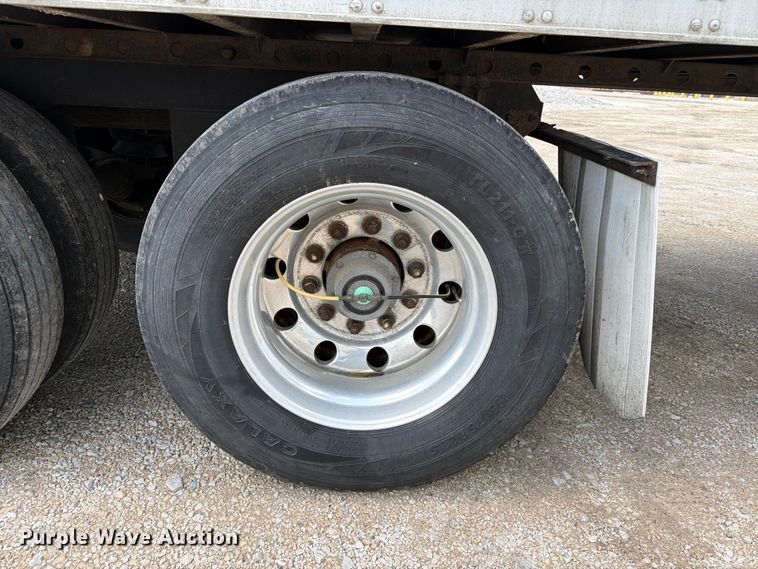 image for item FK3564 2009 Utility Trailer Manufacturer 3000R refrigerated van trailer