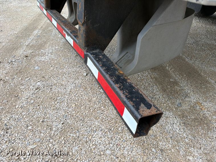 image for item FK3565 2013 Utility Trailer Manufacturer 3000R refrigerated van trailer