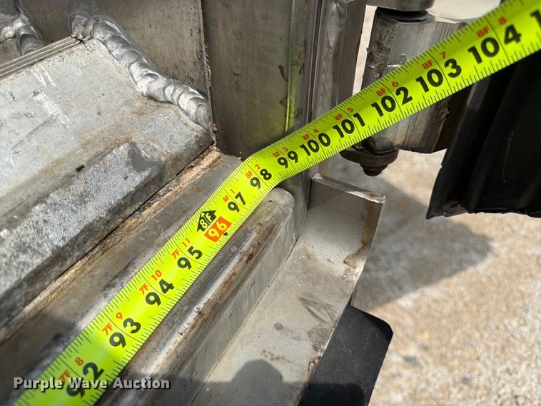 image for item FK3565 2013 Utility Trailer Manufacturer 3000R refrigerated van trailer