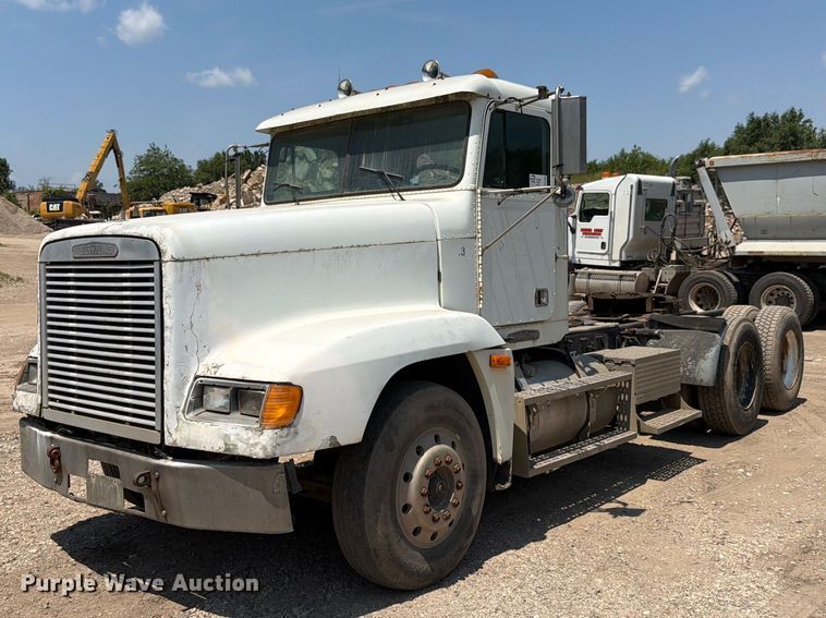1996 Freightliner FLD